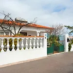 House Inmountain * Caniço
