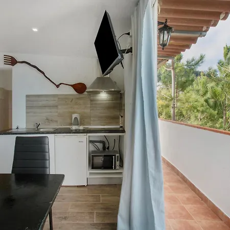 House Inmountain Caniço