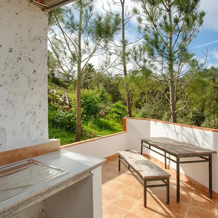 House Inmountain Holiday park Canico (Madeira)