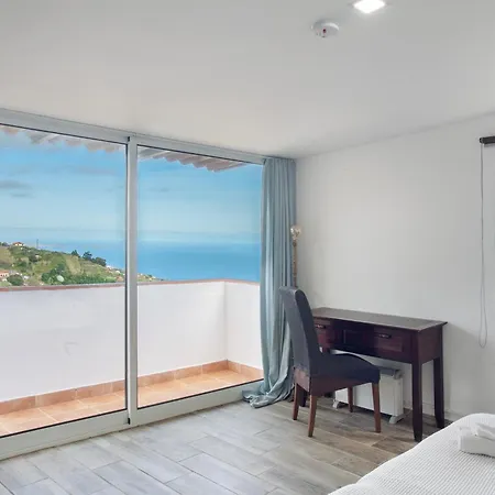 Kompleks wypoczynkowy House Inmountain Caniço