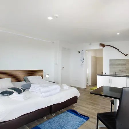 Holiday park House Inmountain Canico (Madeira)