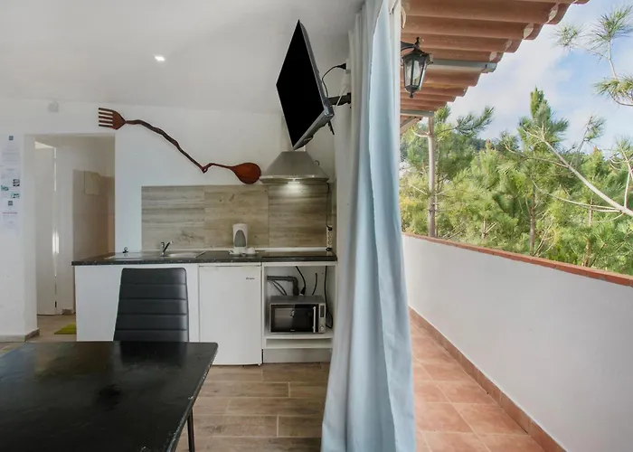 House Inmountain Canico (Madeira)